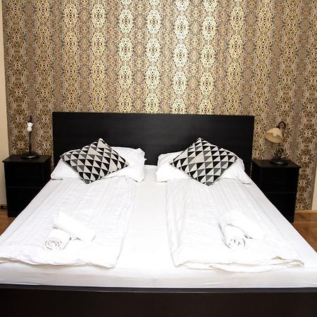 Andrassy Room Budapeste Exterior foto