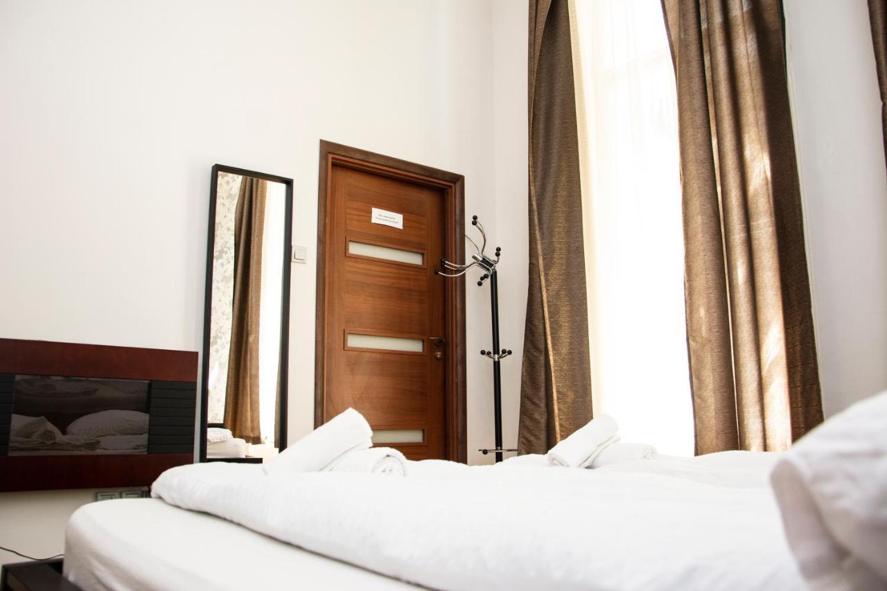 Andrassy Room Budapeste Exterior foto